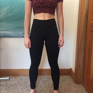 Baleaf women’s leggings.